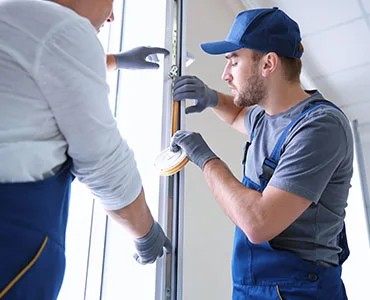 glass repair experts in Pembroke Pines, FL